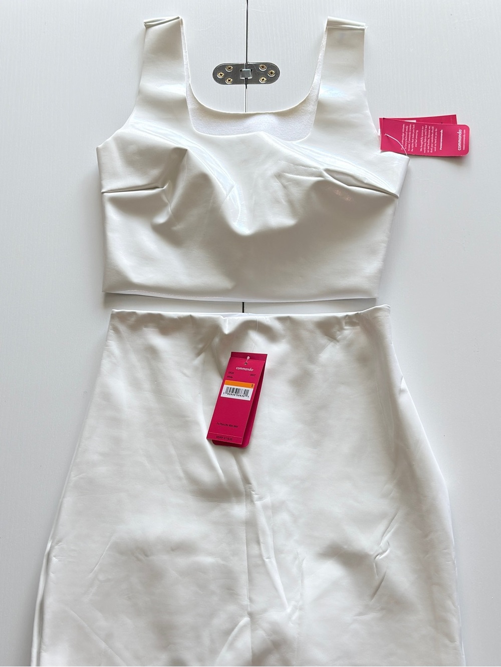 New COMMANDO White faux Leather Mini Pencil Skirt w/attached spanx under
